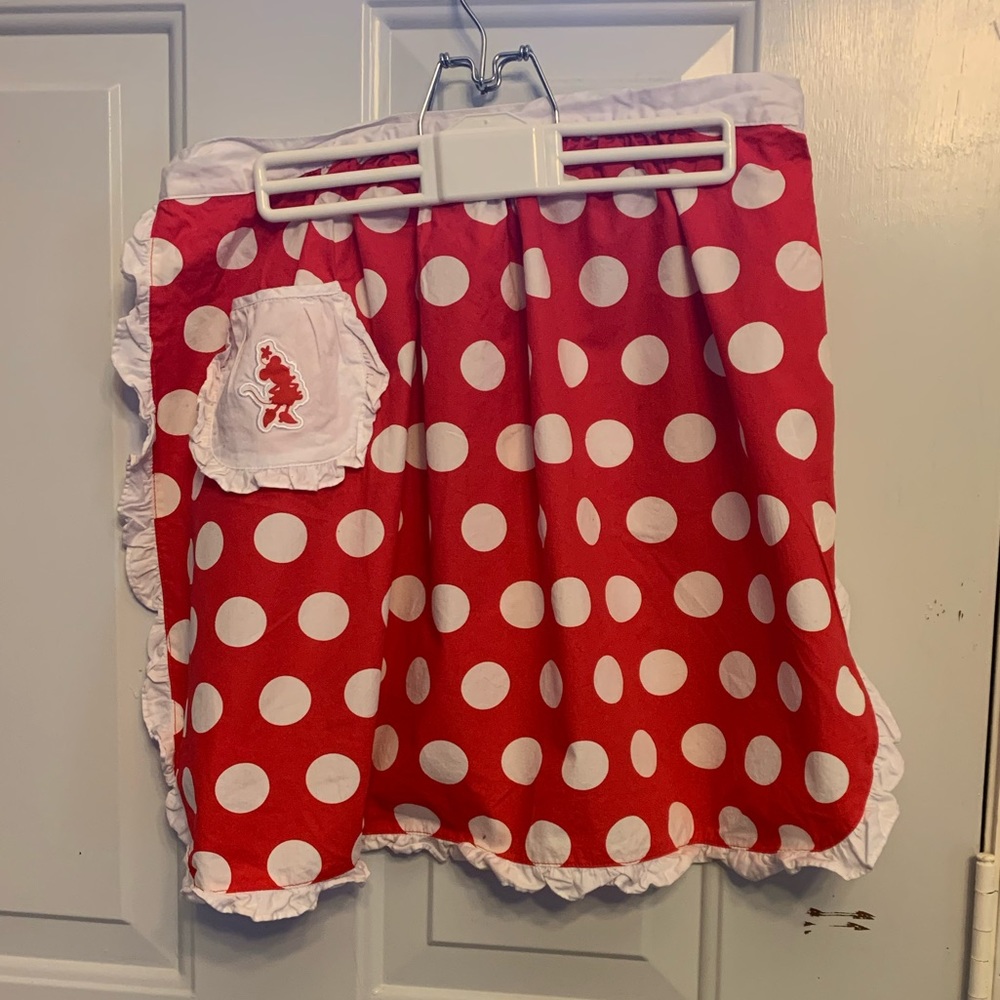 Disney Parks Minnie Mouse Red and White Polka Dot Apron